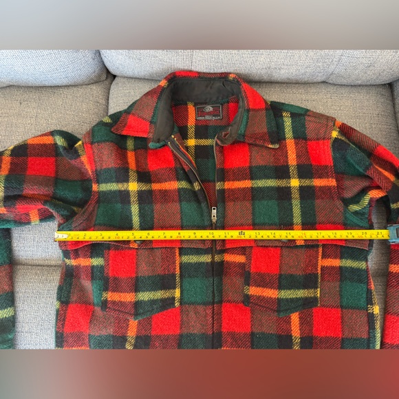 VTG Johnson Woolen Mills Jacket Mens M 60s Tartan Plaid Hunting Mackinaw Wool - Picture 16 of 16